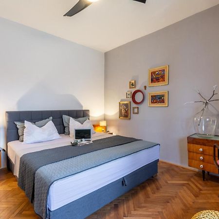 Apartment Lota With Heated Pool On Top Location San Pietro di Brazza Esterno foto